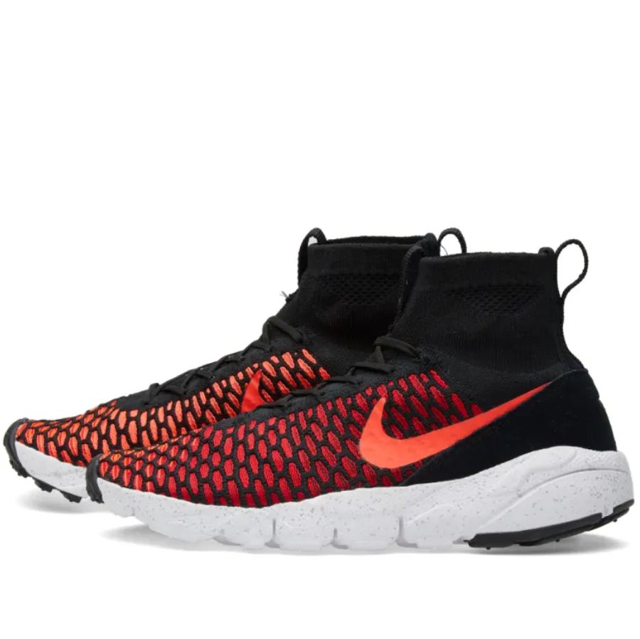 Nike - Air Footscape Magista Flyknit (Black/Magenta)