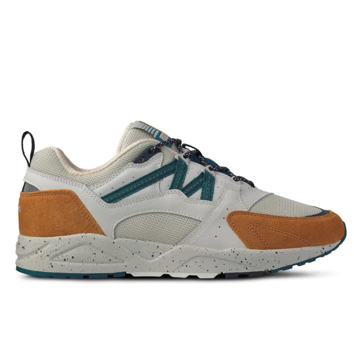 Karhu - Fusion 2.0 (Nugget/Deep Lagoon)