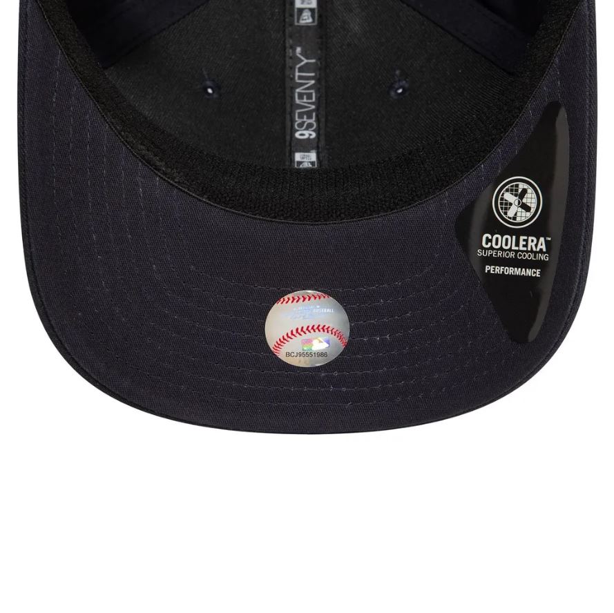 New Era - Boston Red Sox 9SEVENTY Stretch Snap Adjustable Cap (Navy)