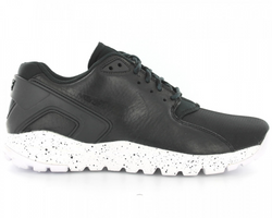 Nike - Koth Ultra Low (Noir/Blanc)