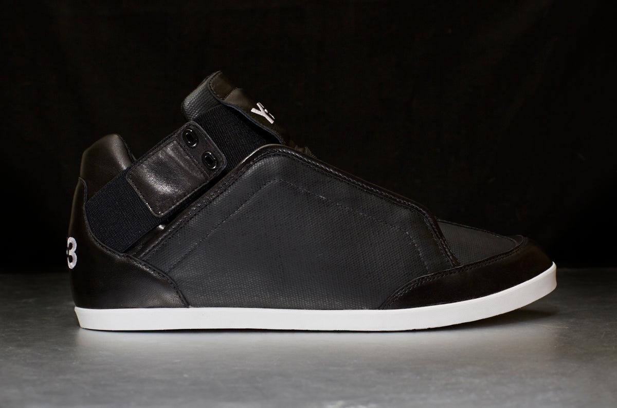 Y-3 - Kazuhiri (Black/White)