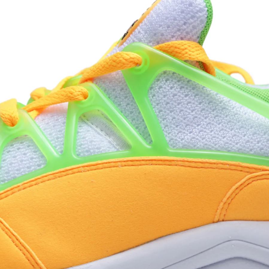 Nike - Air Huarache Light (Atomic Mango / Action Green)